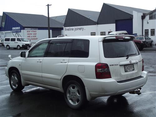 TOYOTA KLUGER STATIONWAGON 2002-2009